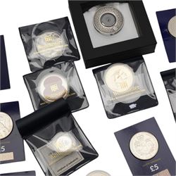 Mostly commemorative coinage, including The Royal Mint United Kingdom 2014 'Outbreak' fine silver twenty pound coin on card, various five pound coins with some on cards, commemorative fifty pence pieces, Queen Elizabeth II Tuvalu 2018 'Silver Thermometer' two dollars two ounce fine silver coin etc