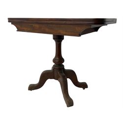 19th century mahogany table, fold-over rectangular with rounded corners, on turned vasiform column, on quadruple out splayed supports