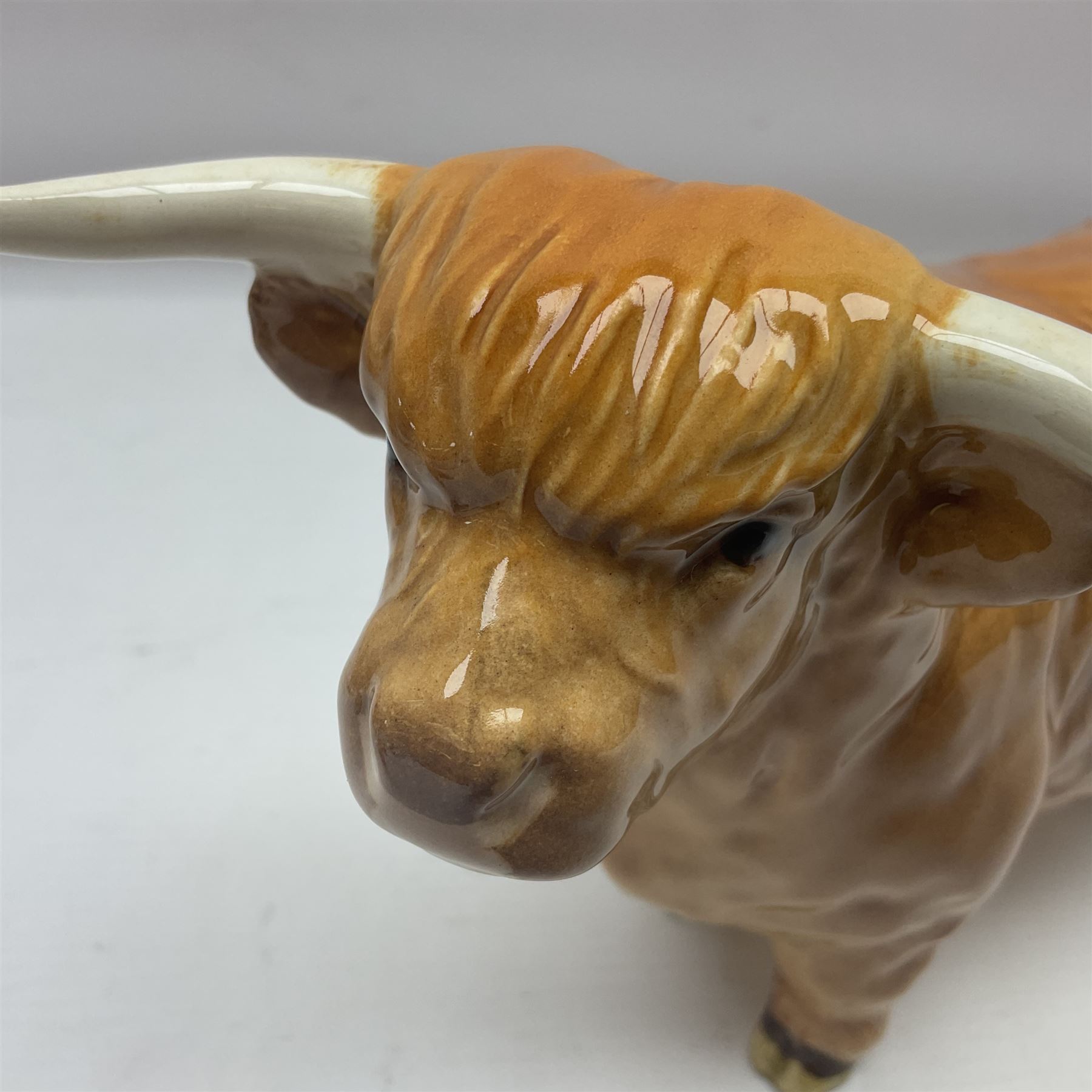 Beswick Highland family group, comprising bull 2008, cow 1740, and calf 1727D