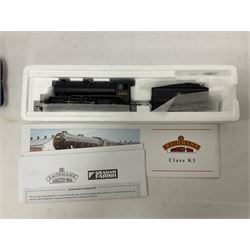 Bachmann ‘00’ gauge - two DCC ready locomotives comprising 32275 Class K3 2-6-0 locomotive no.2934 in LNER black; 32278 Class K3 2-6-0 locomotive no.61823 in BR black; both in original boxes (2) 