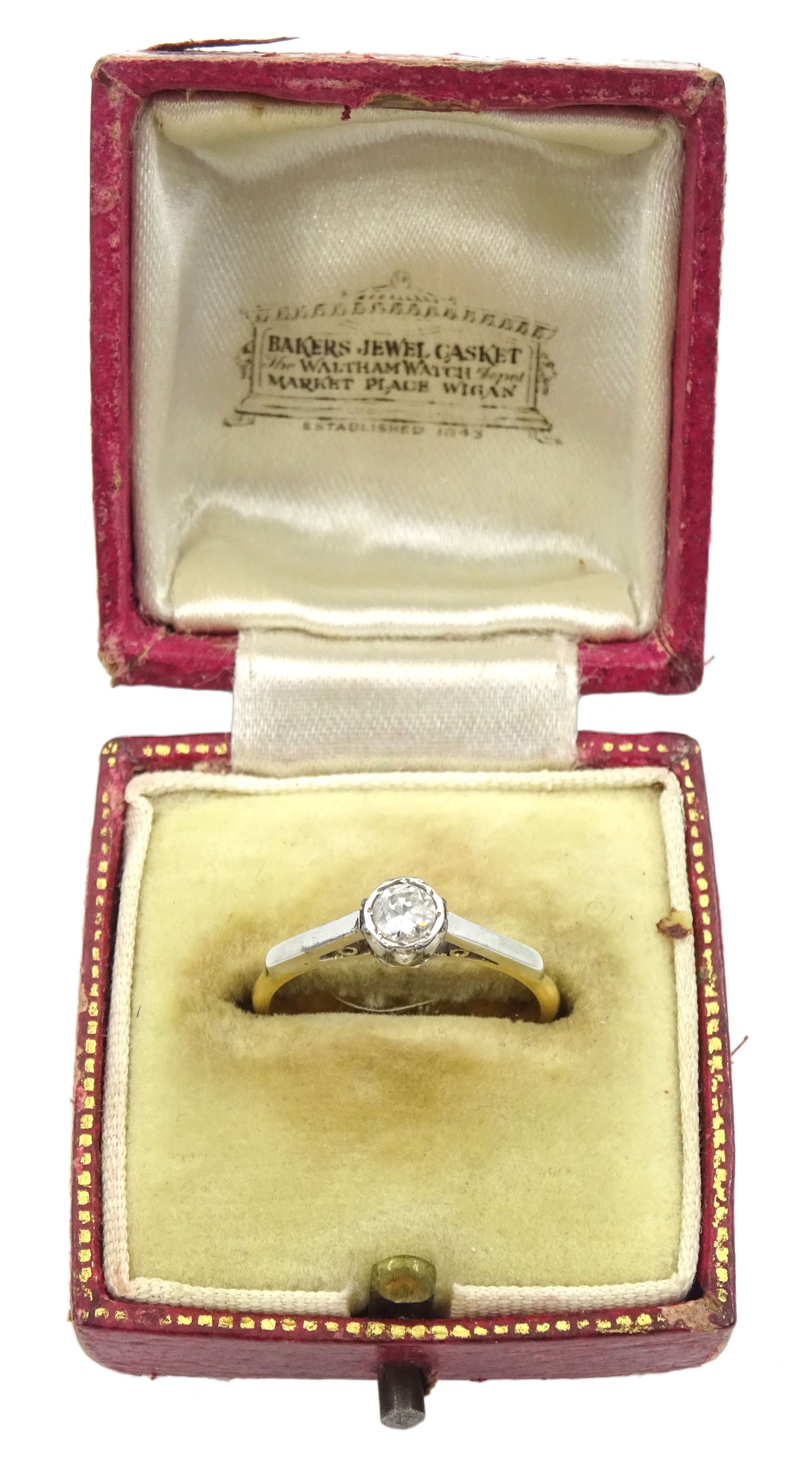 Early 20th century gold single stone old cut diamond ring, stamped 18ct Plat, diamond approx 0.15 carat