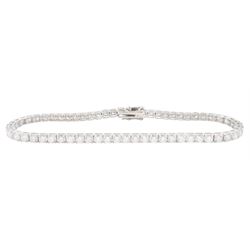 18ct white gold round brilliant cut diamond bracelet, stamped, total diamond weight approx...