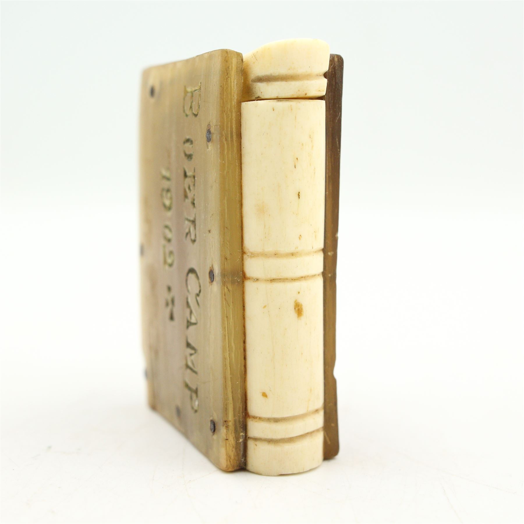 Boer War interest, a carved horn and bone vesta case inscribed 'Boer War Camp 1902', L6cm 