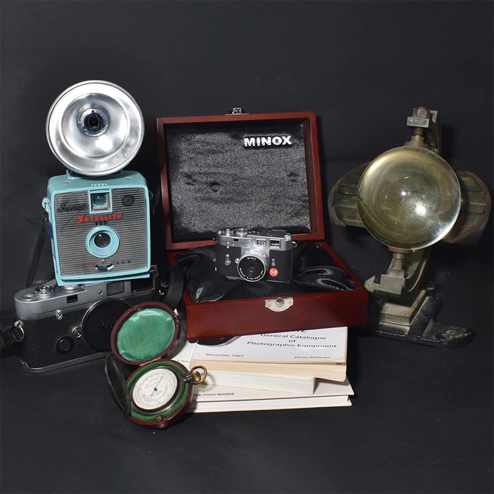 Highlights: Early National Camera Day Celebration - Exclusive Auction of a Vast Single Owner Collection